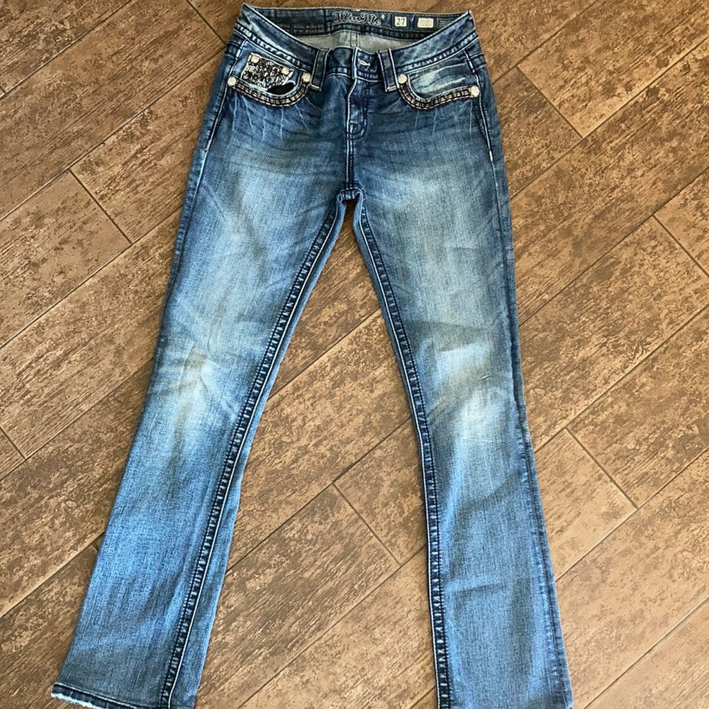 Miss Me size 27 slim boot jeans
